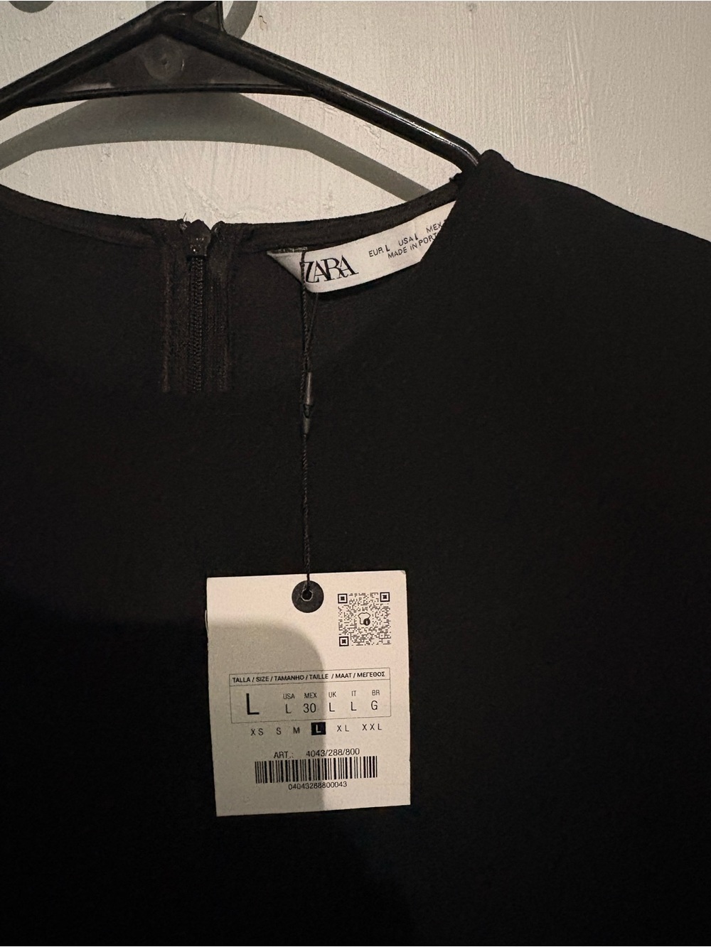 Zara Sleeveless Shift Dress - Black - Picture 4 of 4